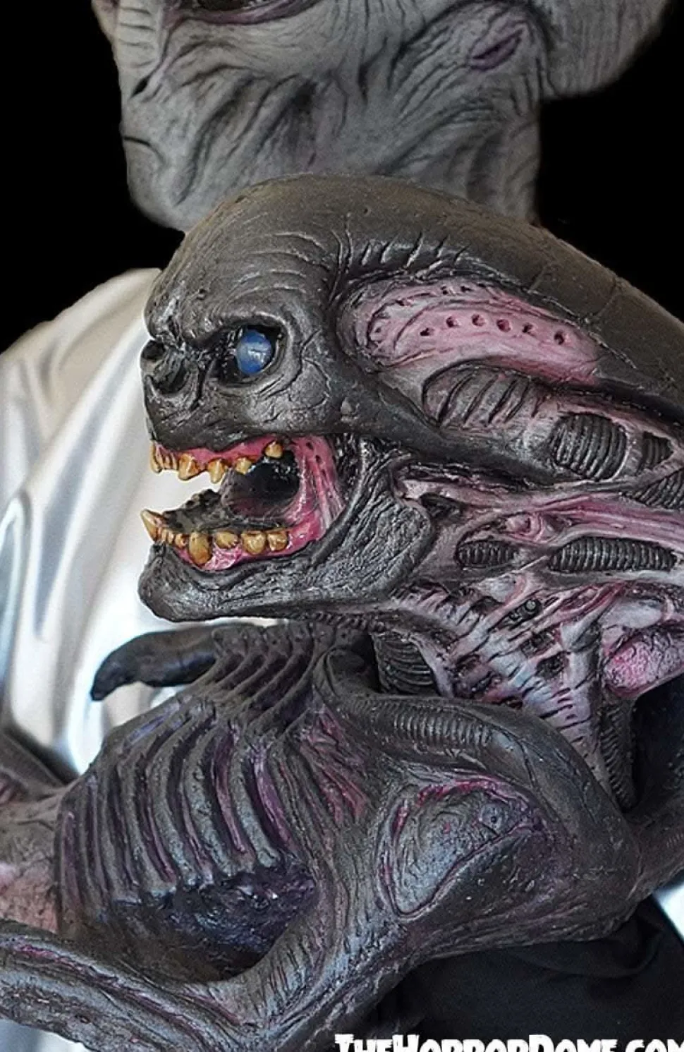 Alien Xenomorph Puppet HD Studios Halloween Prop