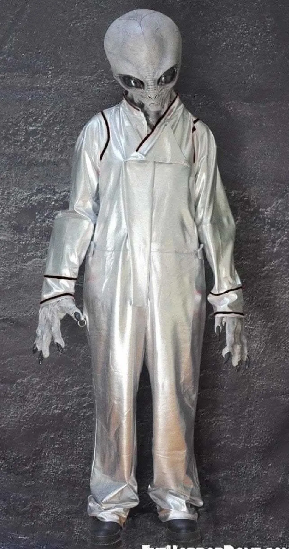 Area 51 Alien HD Studios Alien Costume