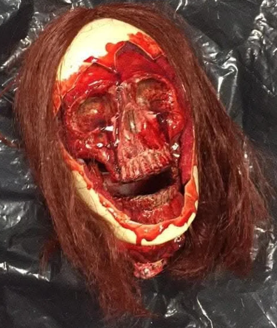 Face Ripper Head HD Studios Bloody Halloween Prop