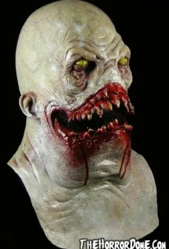 Feeding Frenzy HD Studios Pro Mask