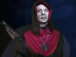 Man-imations - Cloaked Reaper Animated Mannequin Halloween Prop