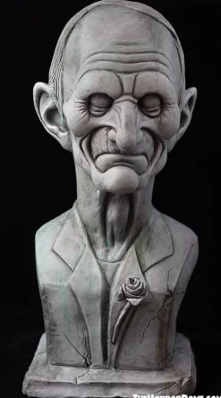 Master Macy Ghostly Manor Bust HD Exclusive Spooky Halloween Decoration