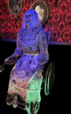 Mother Life-Size Professional Halloween Animatronic