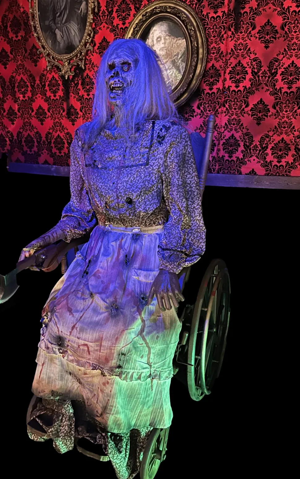 Mother Life-Size Professional Halloween Animatronic