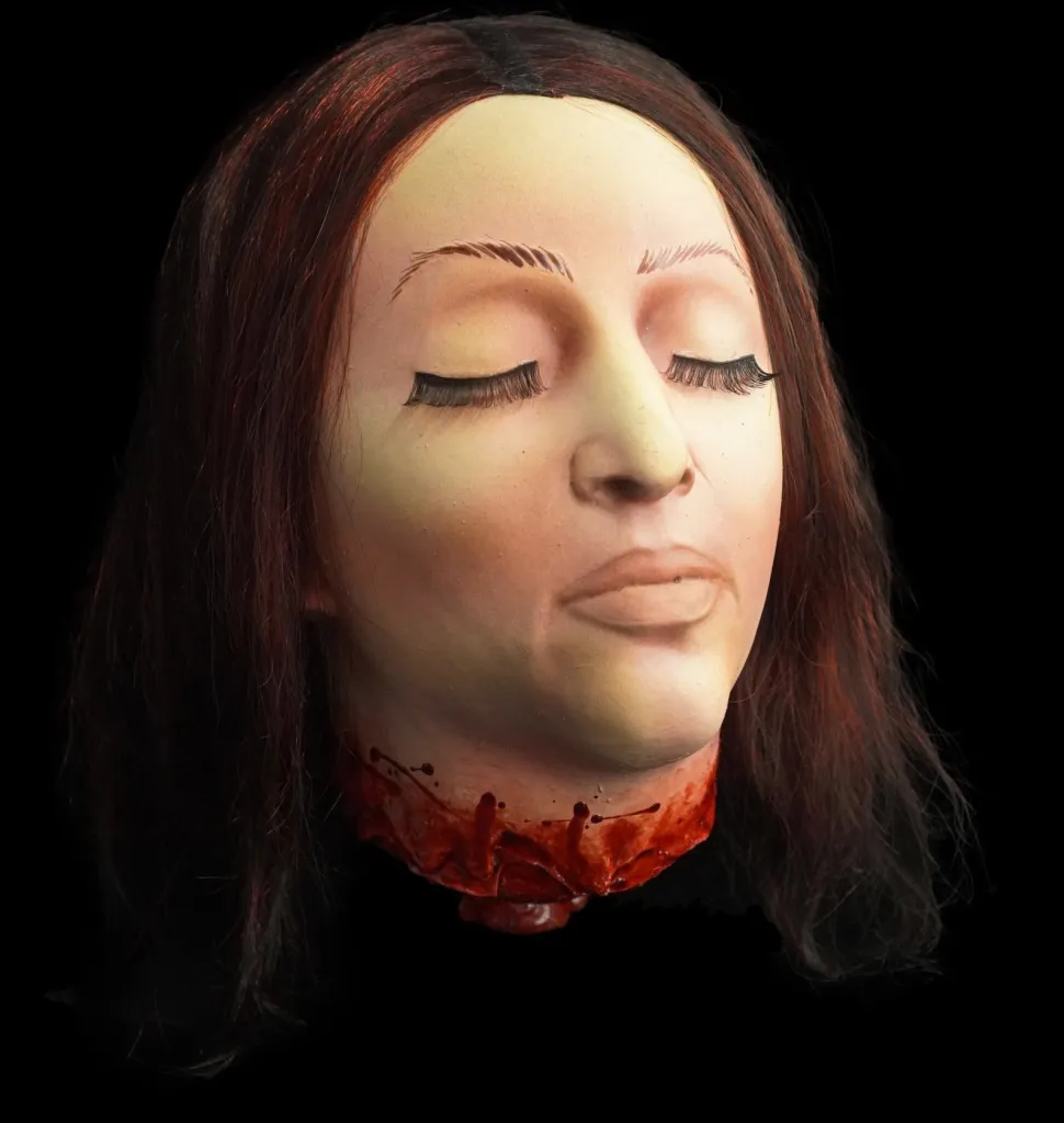 NEW "Decapitated Dana" Severed Head HD Studios Ulta Realistic Halloween Prop