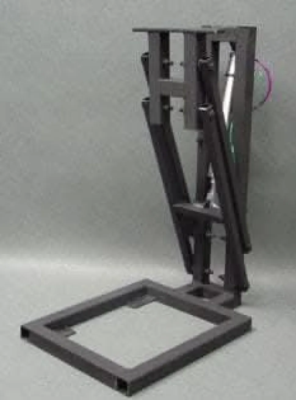 Trash Can Lifter Halloween Animatronic Mechanism